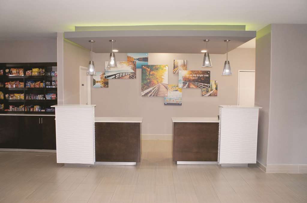 La Quinta Inn And Suites By Wyndham Elkhart İç mekan fotoğraf